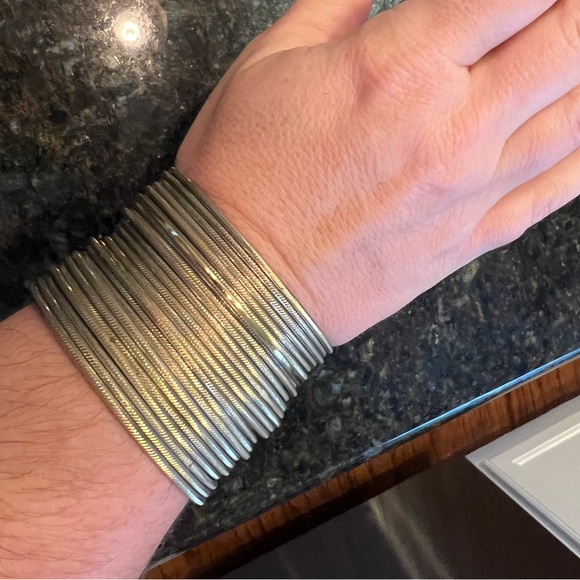 Various Bangles - Picture 3 of 12